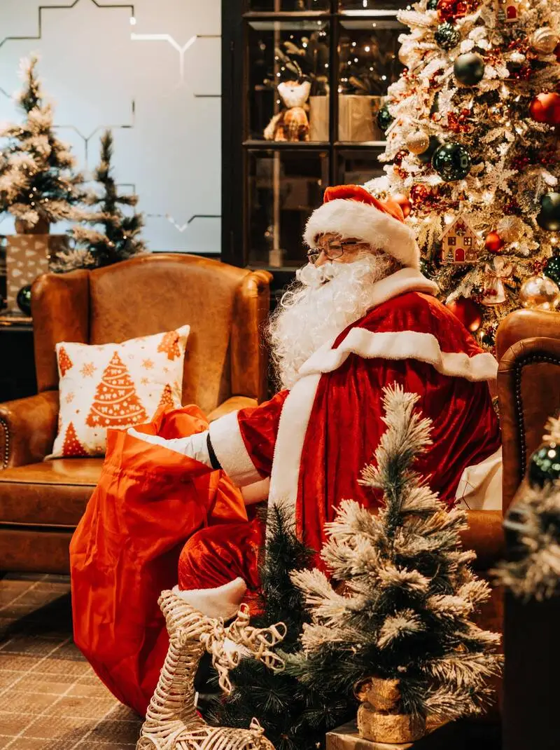 Sunday Lunch with Santa