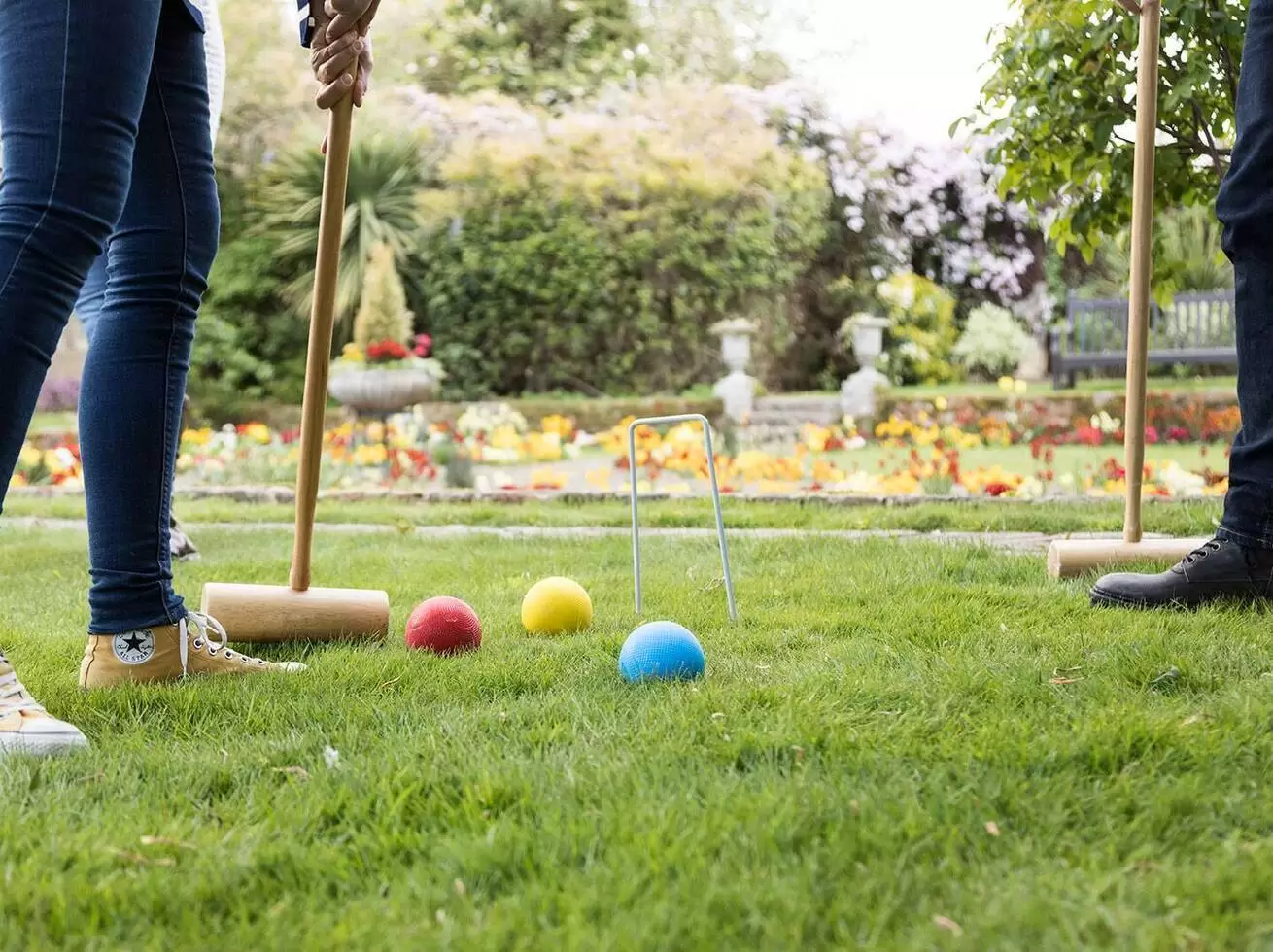 Traditional lawn games