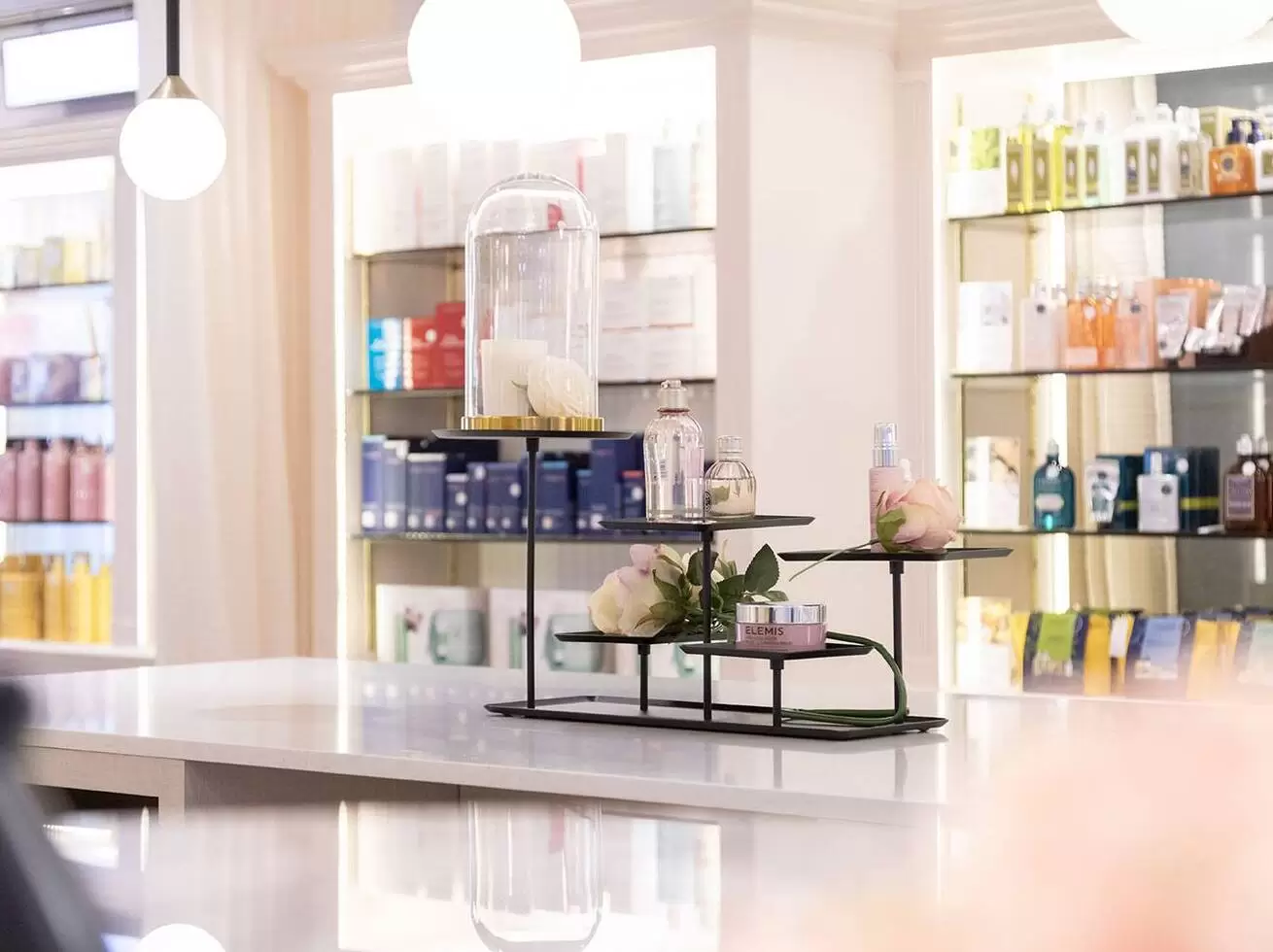 Spa boutique shopping