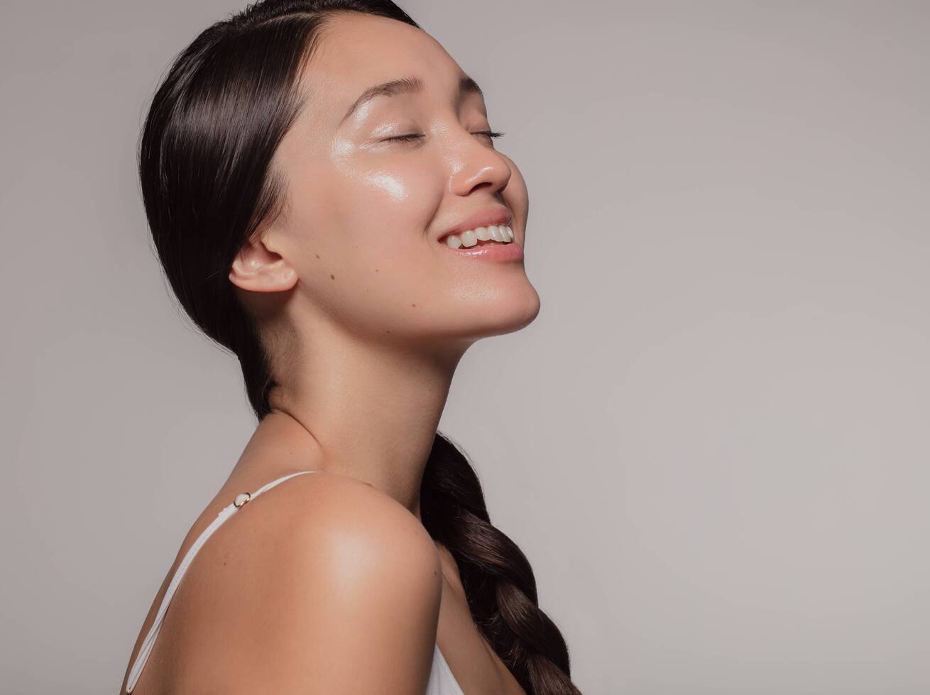 Hydro facials
